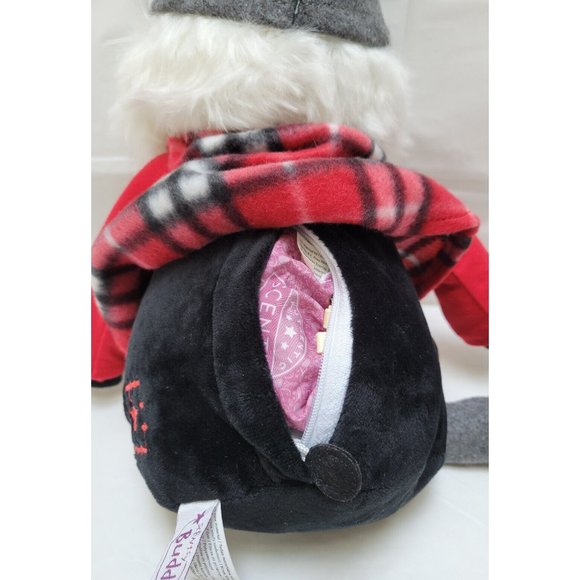 Scentsy Buddy Sitting GNORDY THE GNOME with Berry Blessed Scent Pak - Picture 10 of 13